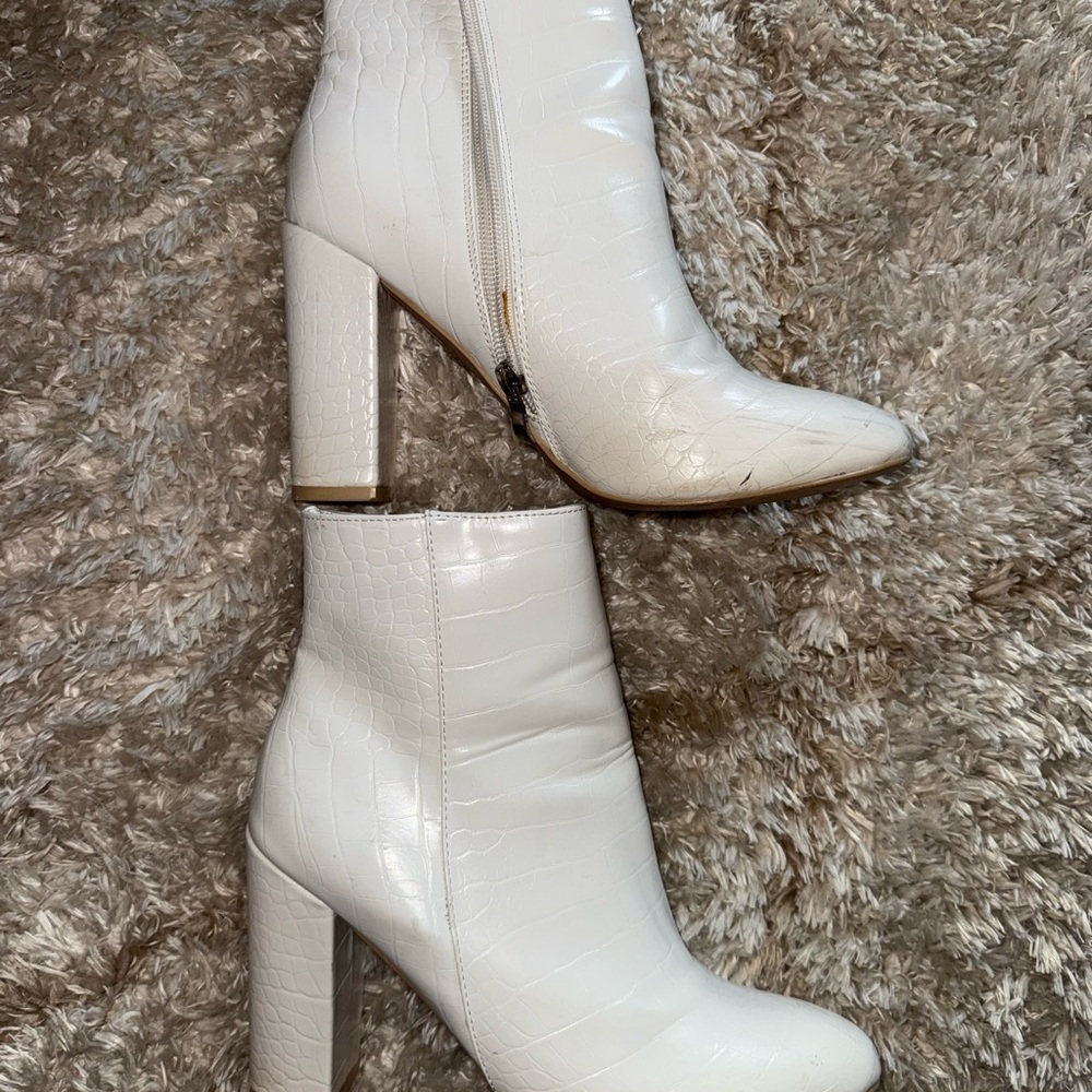 Elegant White Croc-Embossed Ankle Boots